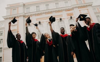 Hindari Penipuan, Ini 5 Tips Memilih Perusahaan Bagi Fresh Graduate